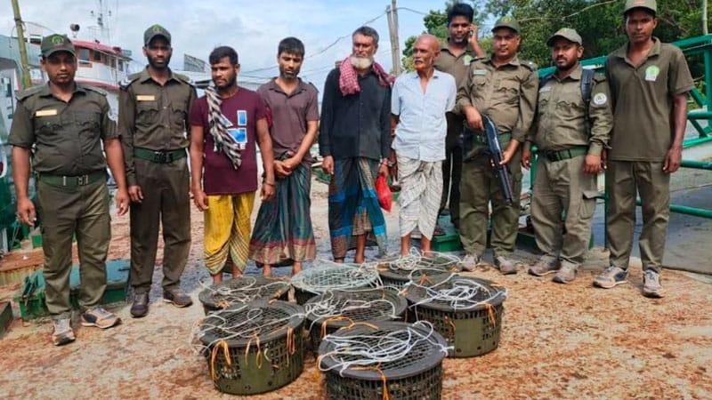 হরিণ শিকারের দায়ে কুখ্যাত চক্রের ৪ সদস্য আটক - Chief TV