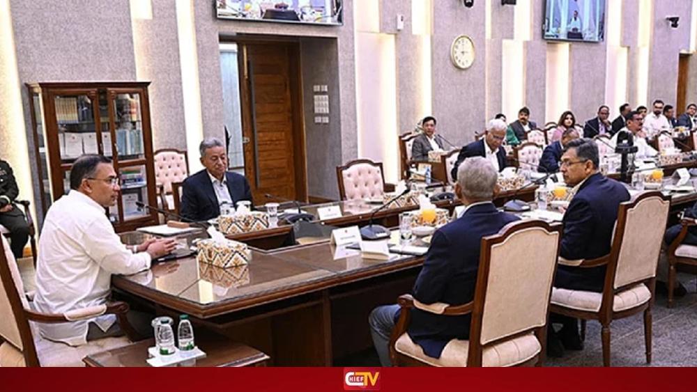 ফ্যামিলি কার্ড নিয়ে প্রধানমন্ত্রীর বৈঠক আজ - Chief TV