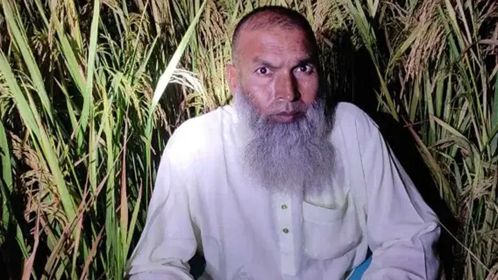 ধানক্ষেতে লুকিয়েও শেষ রক্ষা হলো না আওয়ামী লীগ নেতার - Chief TV