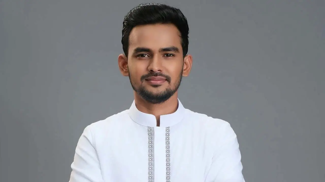 ভোটার এলাকা বদলালেন আসিফ মাহমুদ - Chief TV