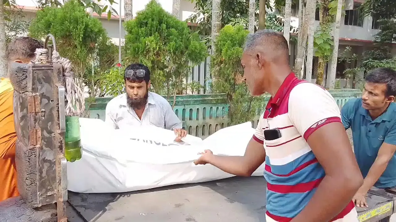 মাছ চুরির সন্দেহে ঘের ব্যবসায়ীকে পিটিয়ে হত্যার অভিযোগ - Chief TV