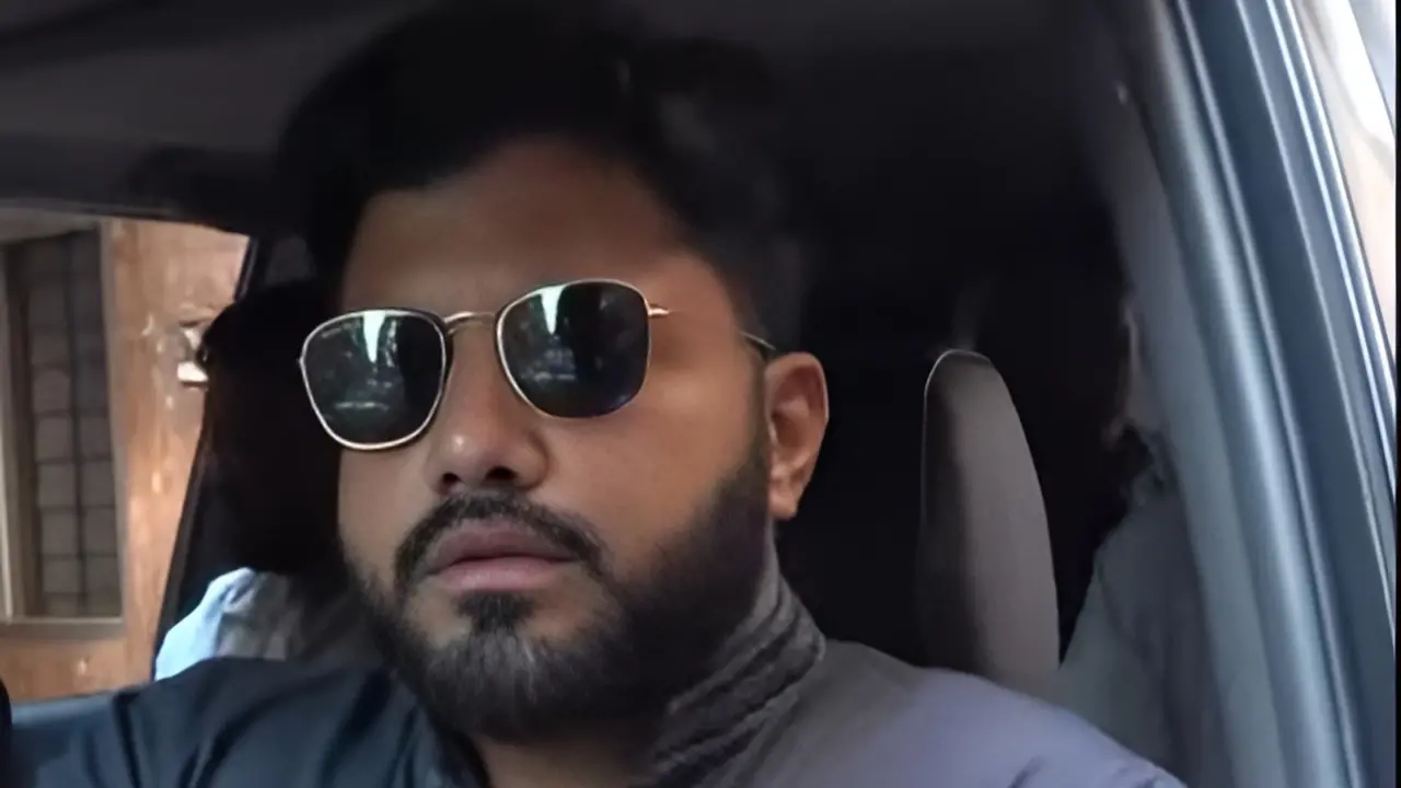 দল চায়নি, বিশেষ কারণে পদত্যাগ করতে হচ্ছে: ইশরাক হোসেন - Chief TV