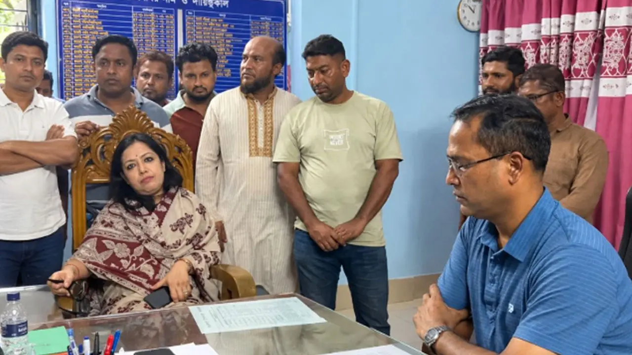 মামলা হলে আমাকে যেন প্রধান আসামি করা হয়: রুমিন ফারহানা - Chief TV