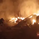 গাজীপুরে ঝুটের গুদামে আগুন, নিয়ন্ত্রণে ফায়ার সার্ভিসের ৪ ইউনিট - Chief TV