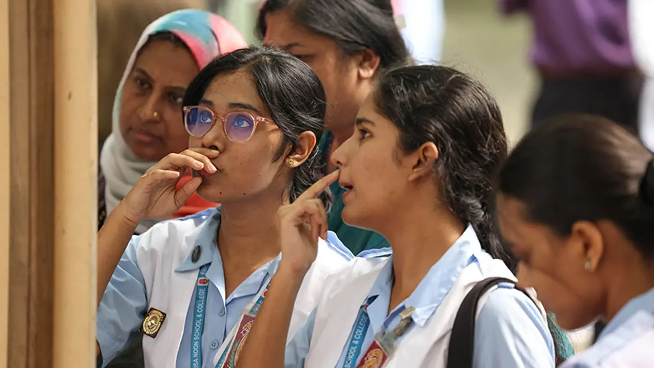 এইচএসসিতে ফেল বেশি মানবিকে, বিজ্ঞান ও ব্যবসায় শিক্ষায় কত - Chief TV
