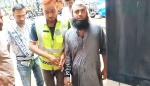 মাদরাসা ছাত্রীকে ধর্ষণের অভিযোগে আটক 'বড় হুজুর' - Chief TV