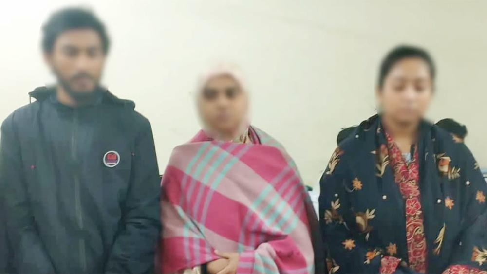 হাদিকে হত্যাচেষ্টার ঘটনায় প্রধান আসামি ফয়সালের স্ত্রীসহ তিনজন ৫ দিনের রিমান্ডে - Chief TV