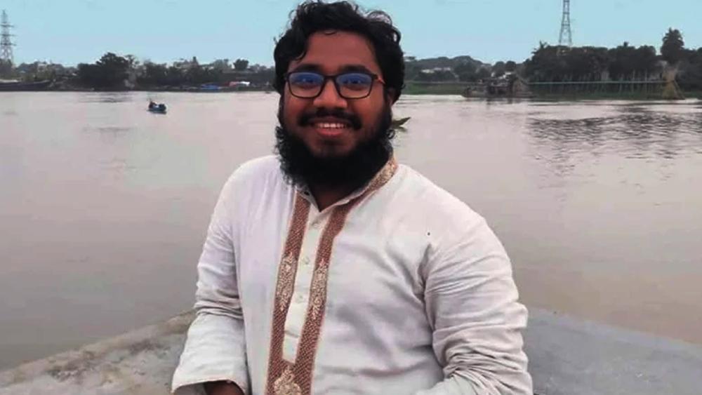 ঝড় তুলেছে হাদিকে নিয়ে করা জিয়া হকের গান-কবিতা - Chief TV