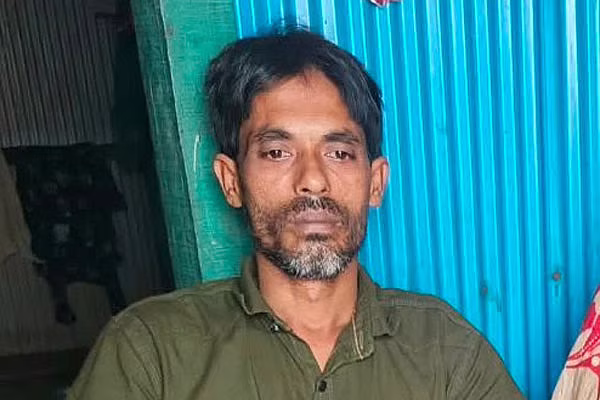 দীপুর চিৎকার, ‘এখানে অনেক লোক মারা গেছে, সবাই দ্রুত আসেন’ - Chief TV