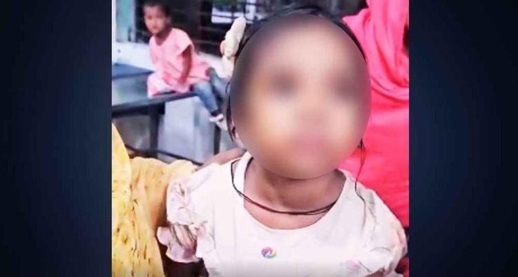 বিড়ালের আঁচড় পর থেকে 'মিউ মিউ' করছে শিশু আদ্রিতা - Chief TV