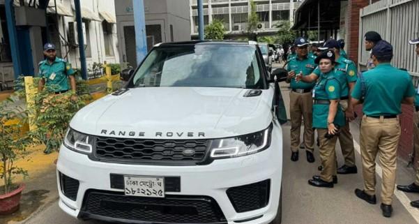 উল্টোপথে মন্ত্রীর গাড়ি, মামলা দিল ট্রাফিক পুলিশ - Chief TV