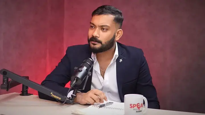 হাসিনার সেই ভিডিও নিয়ে ৩ মাস আগেই মুখ খুলেছিলেন তাহসিফ - Chief TV