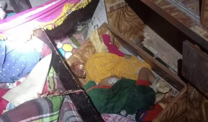 শিশু হত্যাকাণ্ডে উত্তাল জনতা, গণপিটুনিতে নিহত সন্দেহভাজন নারী - Chief TV